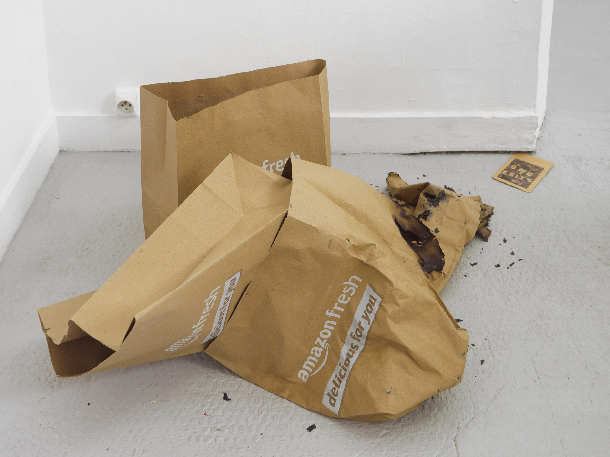 REAL CHARACTERS - Pauline Perplexe