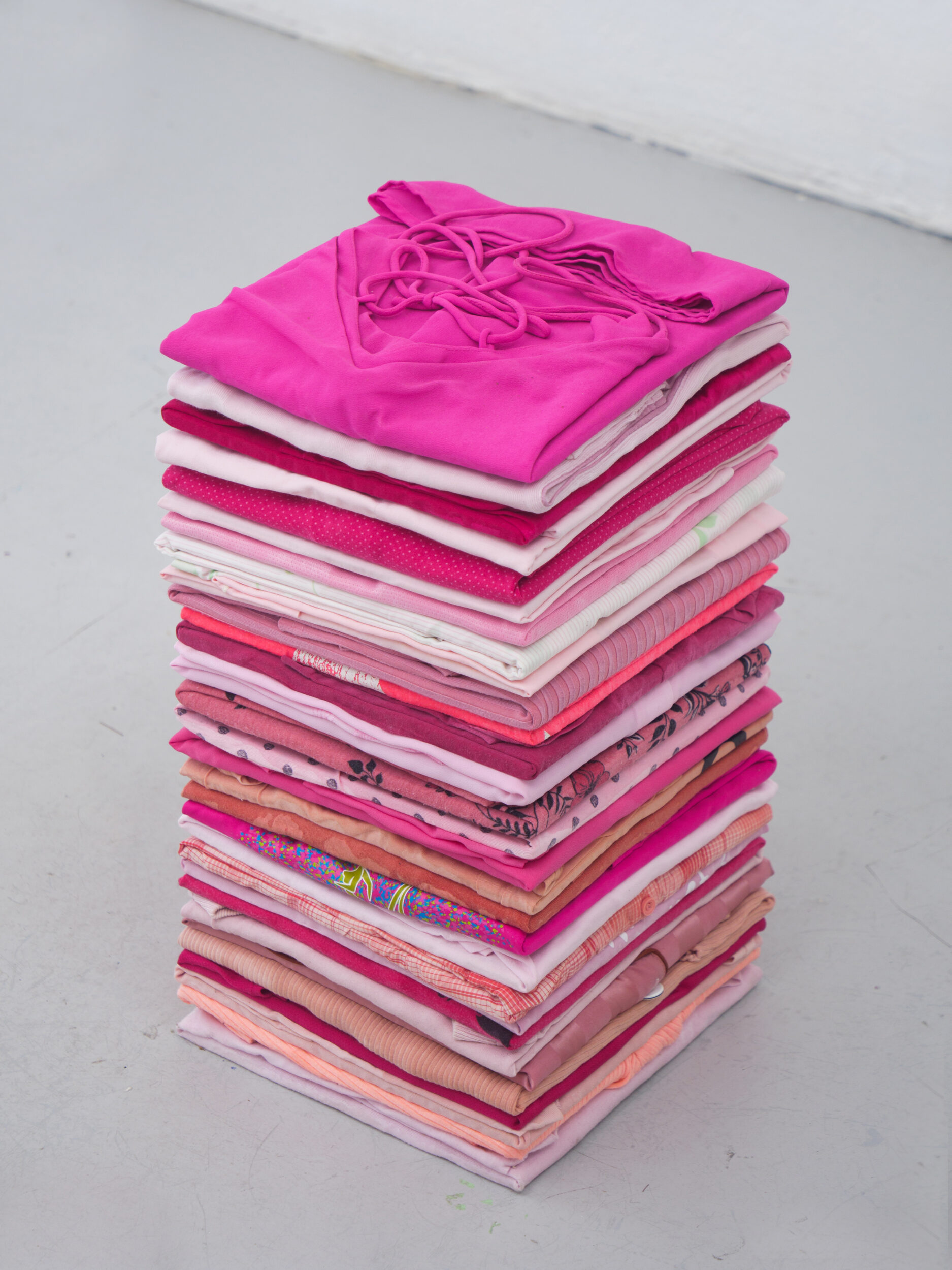 REAL CHARACTERS - Pauline Perplexe